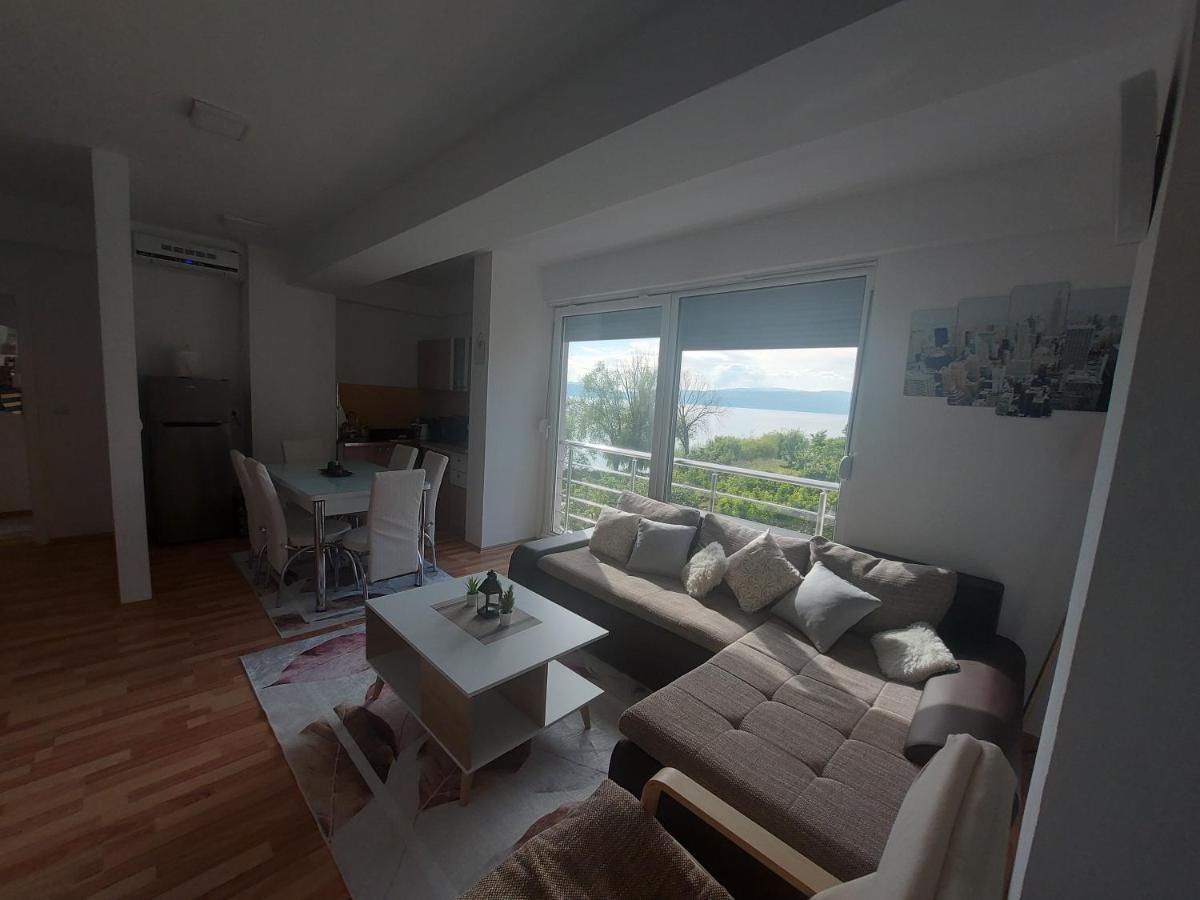 Apartment Ana V-Peshtani Охрид Экстерьер фото